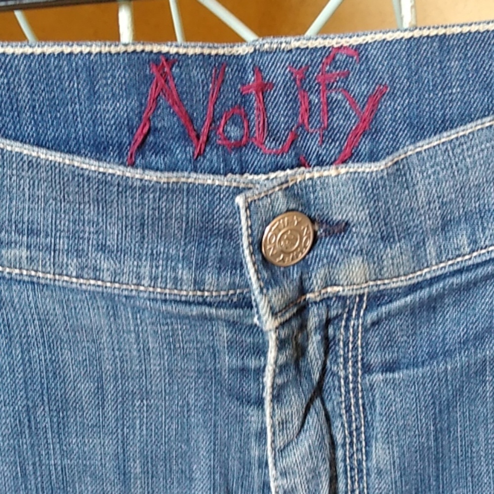 Notify Jeans - Picture 3 of 8